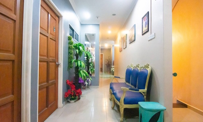 Tanjung Malim Hotel | OYO 1224 Hotel Hajah Rohayah
