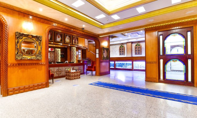 Manama Hotel | OYO 125 Moon Plaza Hotel