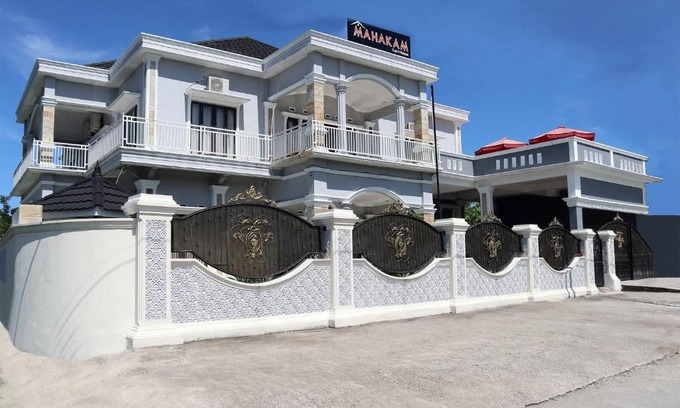 Padang Hotel | OYO 1326 Mahakam Guest House