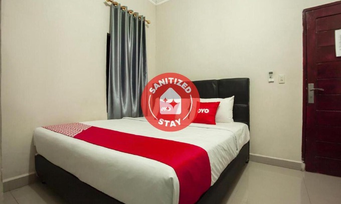 Perdagangan I Hotel | OYO 1631 Hotel Apple