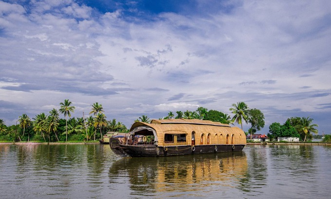 Ambalapuzha House | OYO 24271 Houseboat My Trip 2bhk