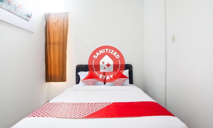 Medan Hotel | OYO 2538 Hotel Anugerah