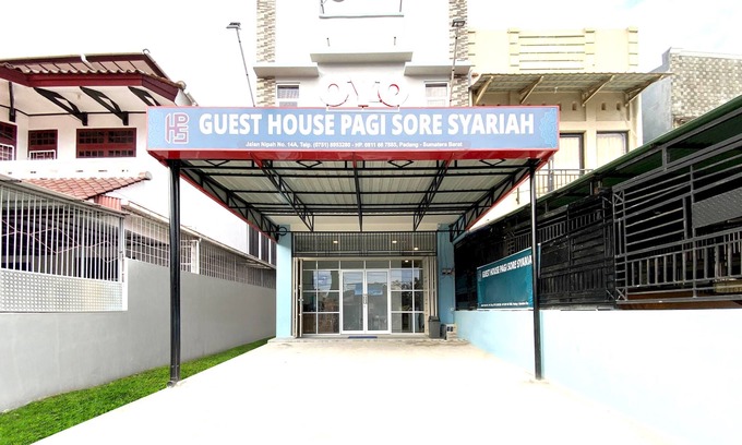 Padang Hotel | OYO 3160 Guesthouse Pagi Sore Syariah