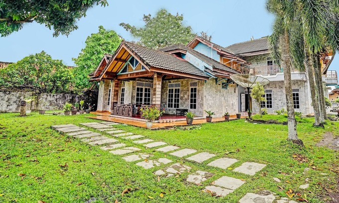 Kayu Agung Hotel | OYO 3205 Penginapan Mikial Ismi Kayuagung Syariah