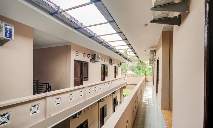 Tebing Tinggi Hotel | OYO 3389 Sonya Homestay Syariah