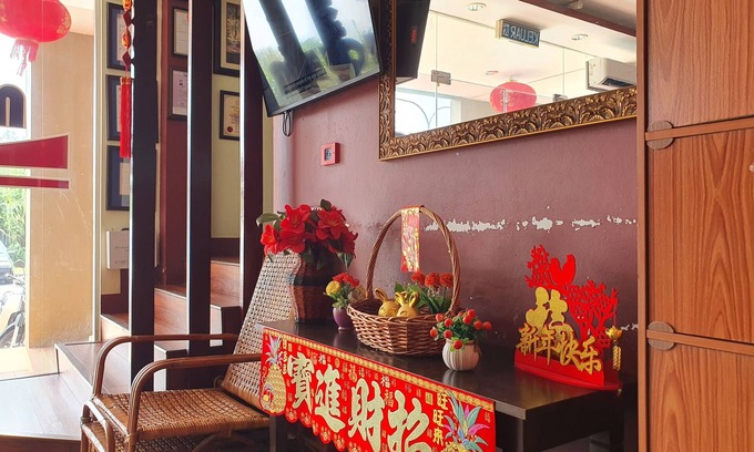 Lutong Hotel | OYO 90964 Melody 88 Inn