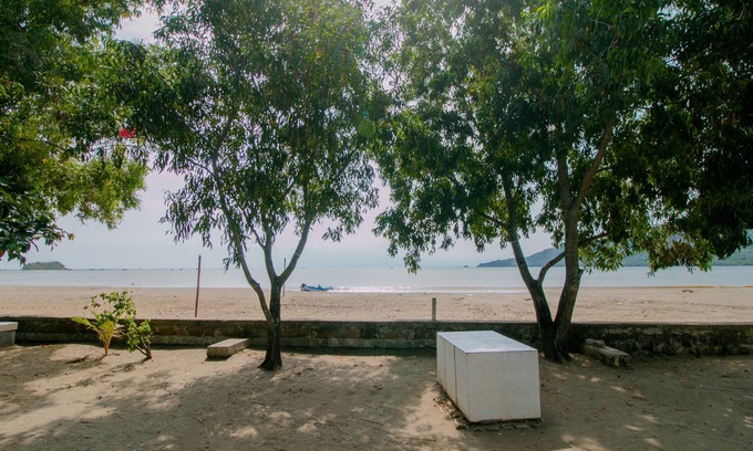 Pelabuhan Ratu Hotel | OYO 921 Hotel Ratu Pantai