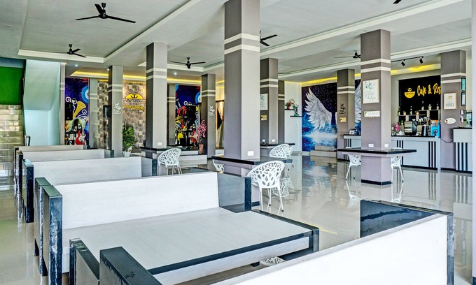 Baturaja Hotel | OYO 92152 Hotel The Wong