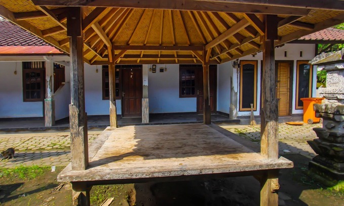 Muncan Hotel | OYO 92308 Kos Duduk