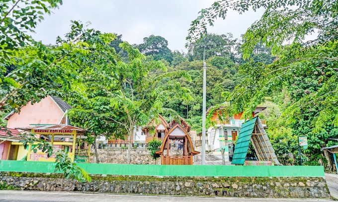 South Ogan Komering Ulu Hotel | OYO 92386 Cottage Melati Homestay