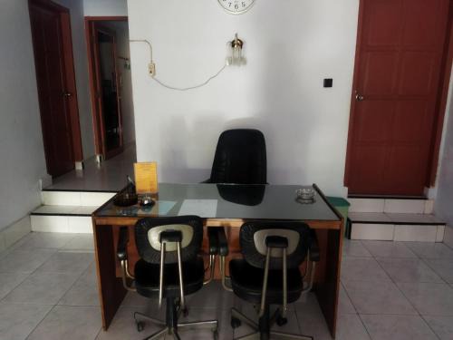 Pinrang Hotel | OYO 92775 Wisma Phinisi Syariah Near Mall of Pinrang Sejahtera