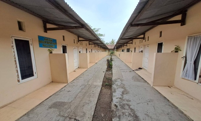 Tulang Bawang Hotel | OYO 93320 Venus Homestay Syariah Near Universitas Megou Pak Tulang Bawang
