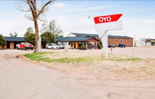 Cheyenne Wells Hotel | OYO Hotel Cheyenne Wells - US 40