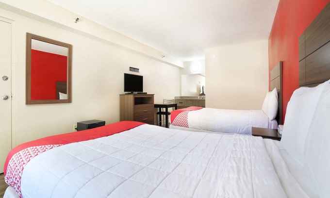 Belvedere Park Hotel | OYO Hotel Decatur I-285 The Perimeter