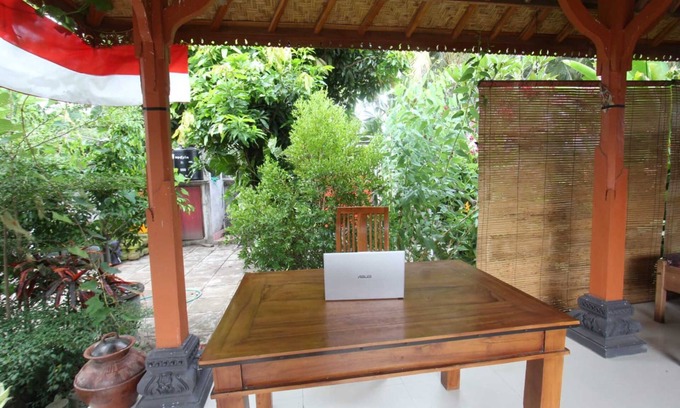 Tanjung Hotel | OYO Life 93153 Kos Jenggala