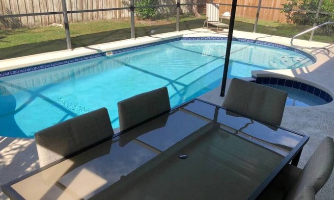 Florida Central Atlantic Coast Villa | (P) NEW! Luxury, Pool house