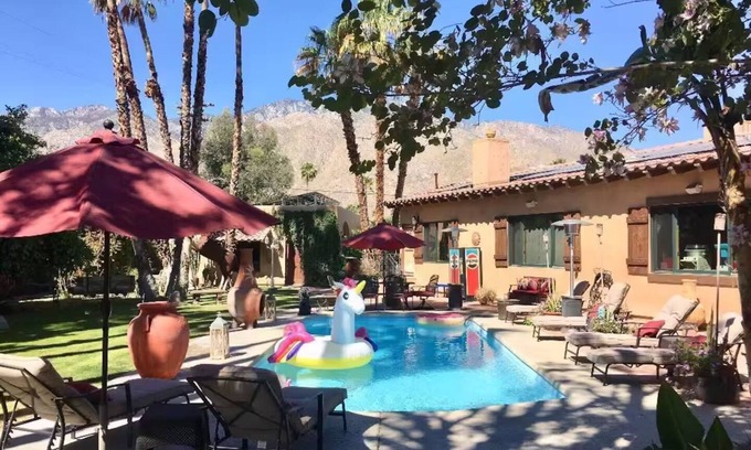 Palm Springs Apartment | P.S.1/Bd 1/Ba CASITA Separate from House Pool View