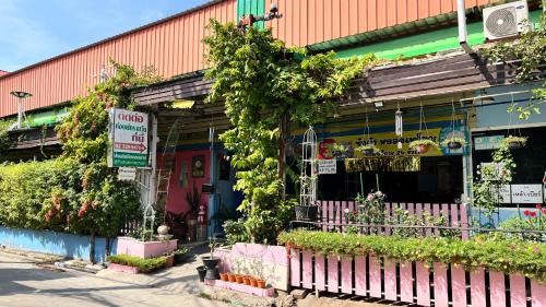 Prawet House | Pa Chalermchai Guesthouse