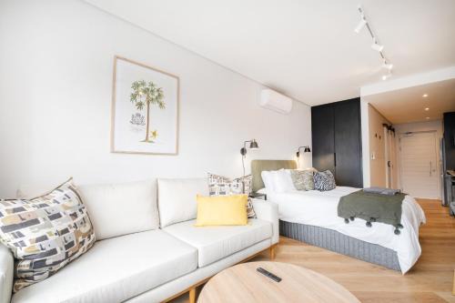 Paarl Apartment | Paarl Studio 138 - Ultra Modern Apartment with AC and onsite Parking