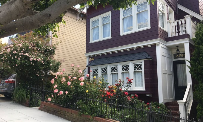Pacific Heights House | Pacific Heights Private Second Floor Sunroom