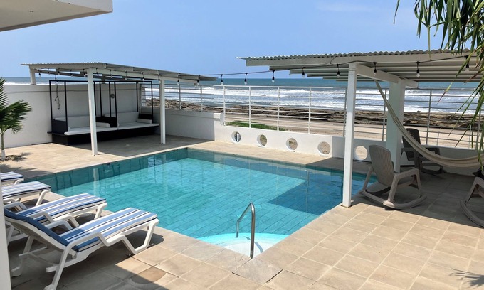 San Rafael del Sur House | Pacific Paradise in front of Las Cortinas de Pochomil!