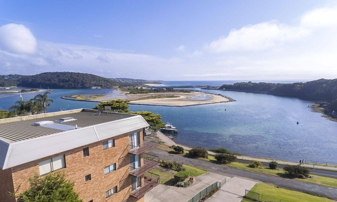Narooma Apartment | Pacific Pines. - Narooma, NSW