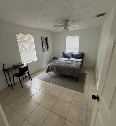 Dania Beach House | Pacifica Fort Lauderdale Airport