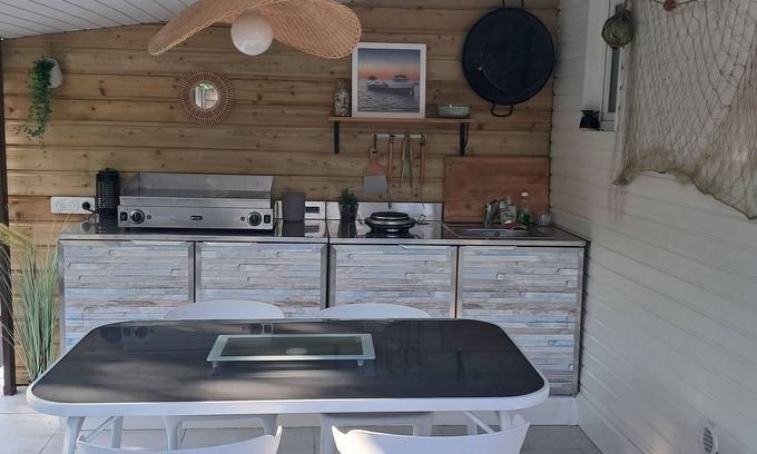 Gujan-Mestras Ski Chalet | Paco's cottage