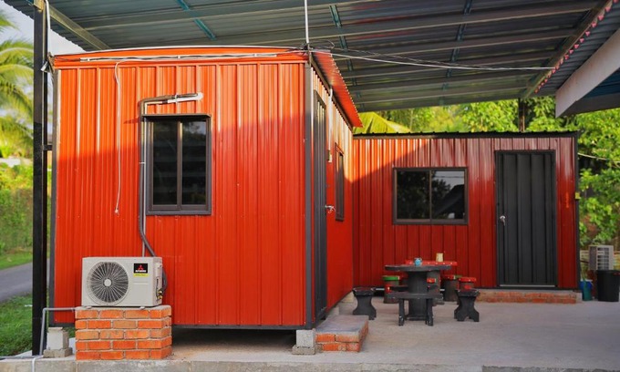 Padang Besar House | Padang Besar Red Cabin Homestay