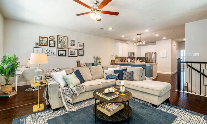 Rowlett House | Paddle & Play: Waterfront, Game Room, Boat & Gym