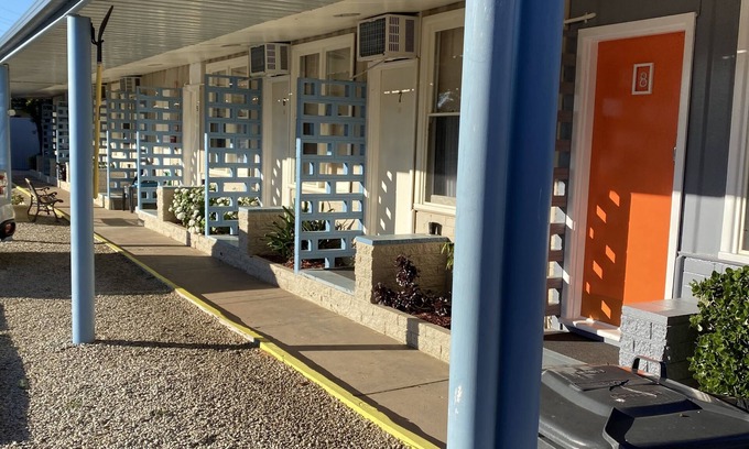 Swan Hill Hotel | Paddle Steamer Motel