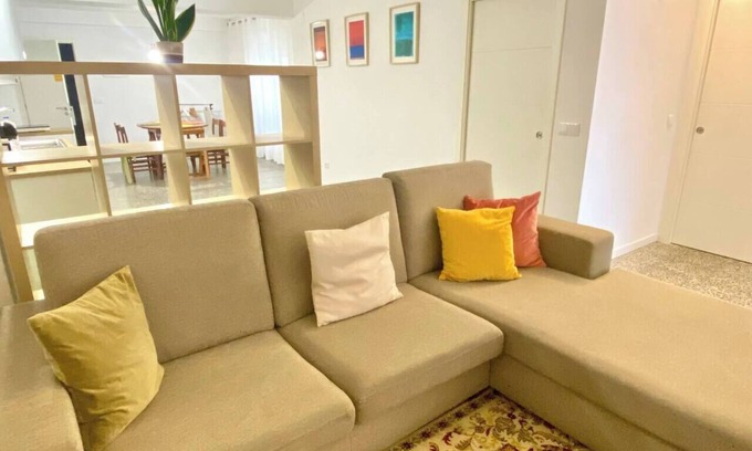 Padron Apartment | Padrón Centro P2 by URent