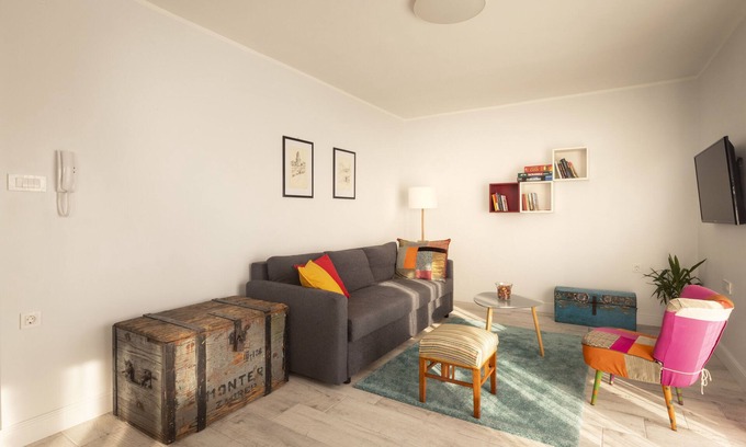 Rijeka Condo | PAHA-PAHA condo near campus with lightning fast Wi-fi