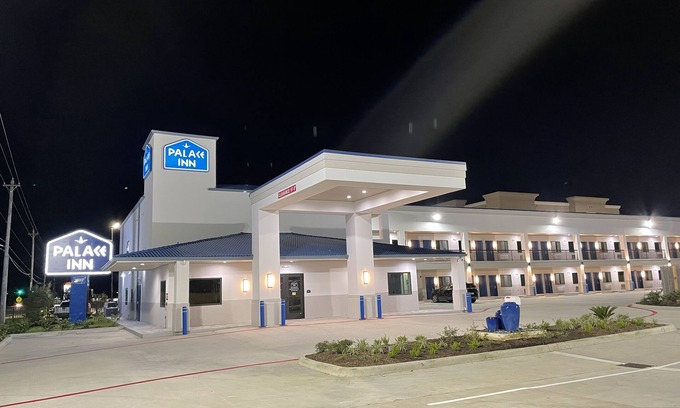 Baytown Hotel | Palace Inn Blue - Garth Rd