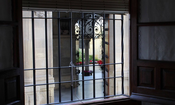 San Andres-San Pablo Apartment | PALACIO DE ORIVE-CASCO HISTÓRICO /PARKING OPTIONAL (CHECK OFFERS 3 NIGHTS)