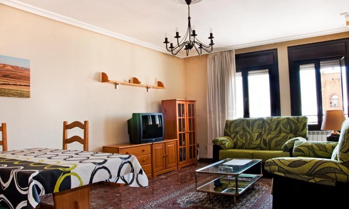 Valtierra Apartment | Palacio Gómara-Bardenas