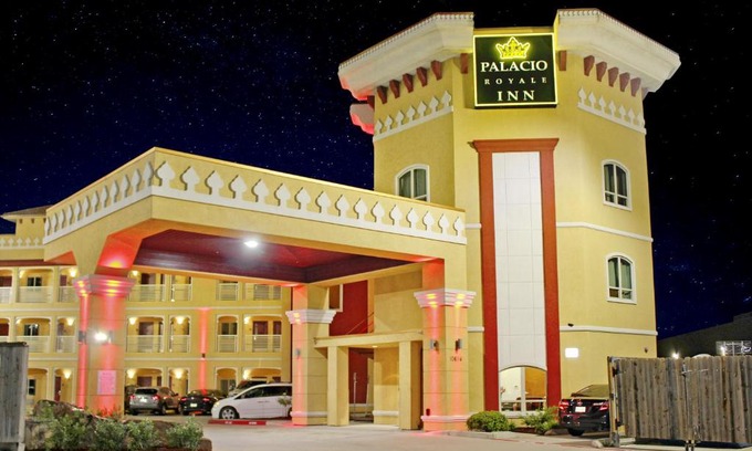 Spring Branch Hotel | Palacio Royale Houston NW at Beltway 8