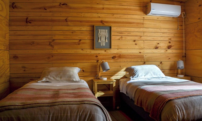 Castro Bed & Breakfast | Palafito Entre Mar y Tierra