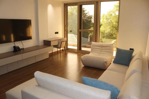Central Equatoria Apartment | Palatial Luxury Hotel and Apartment Juba