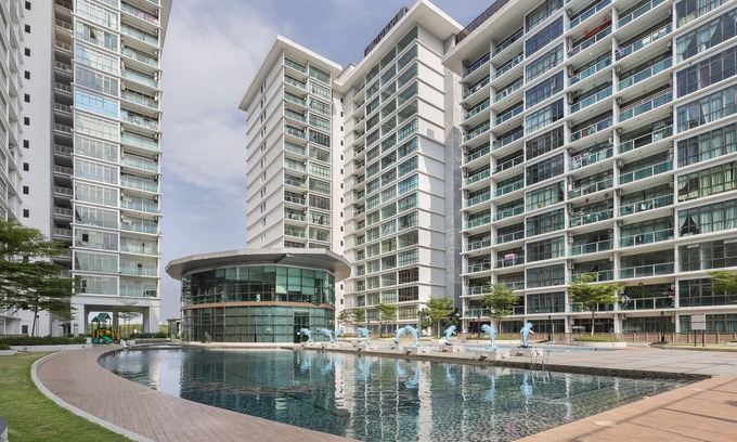 Taman Mount Austin Apartment | Palazio Serviced Apartment