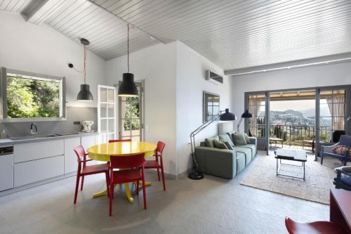 Lakones Apartment | Paleokastritsa Red Gate Flat