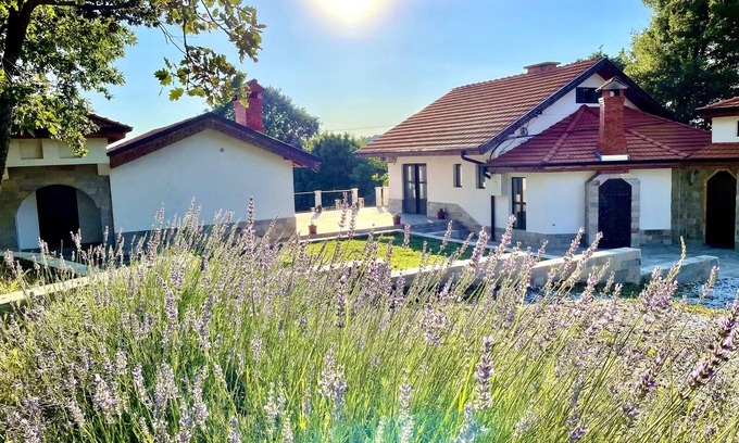 Topolovgrad Villa | Paleokastro -Angelski dvor