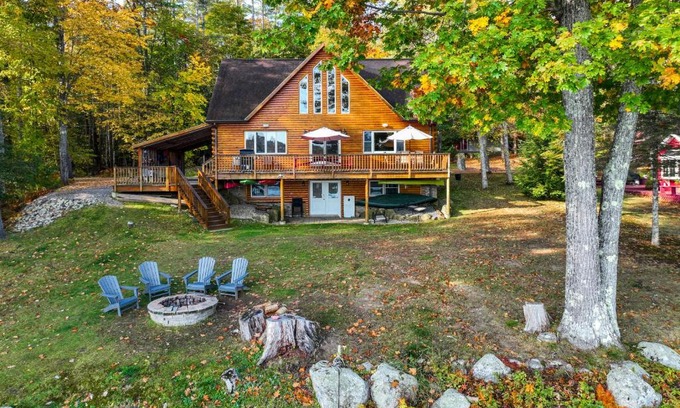 Norway House | Palisades Pines