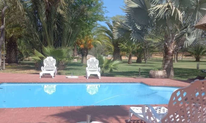Ghanzi Hotel | Palm Afrique Lodge Botswana