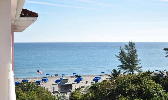 Palm Beach Shores Condo | Palm Beach Shores oceanfront condo!