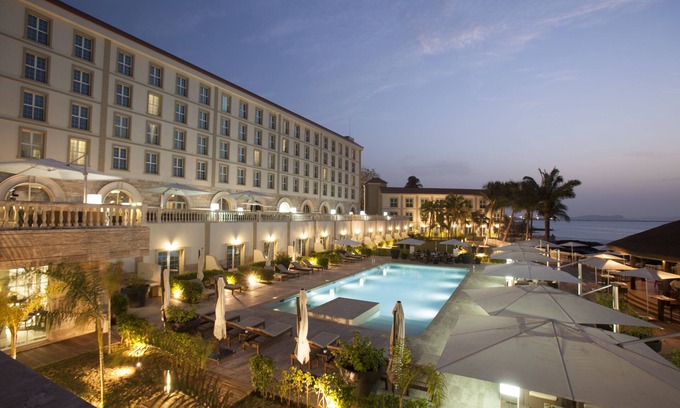 Conakry Hotel | Palm Camayenne
