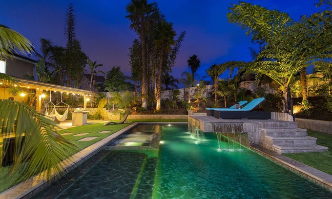 Vista House | Palm Canyon Paradise | Serene Getaway with Pool, Hot Tub, Mini-Golf in Backyard!