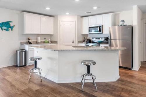 Palm Coast House | Palm Coast Coquina Escape with Fire Pit Near Beach