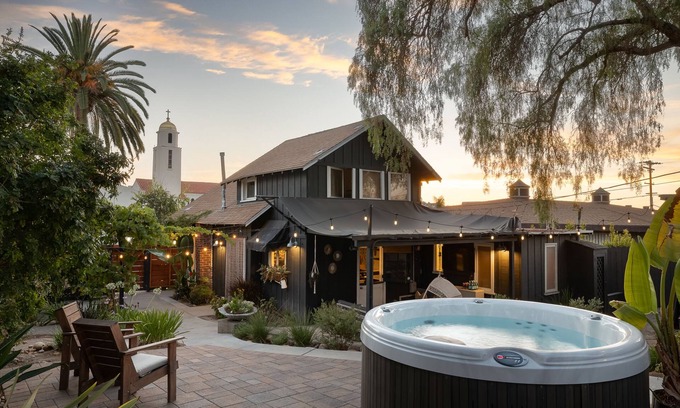 La Mesa House | Palm Cottage San Diego