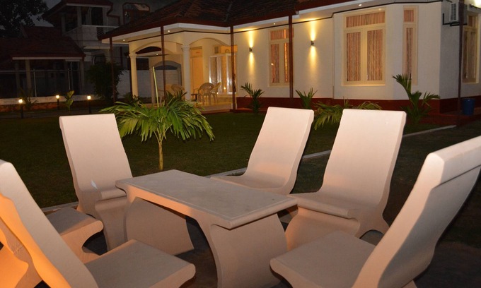 Wennappuwa House | Palm Heaven Holidays